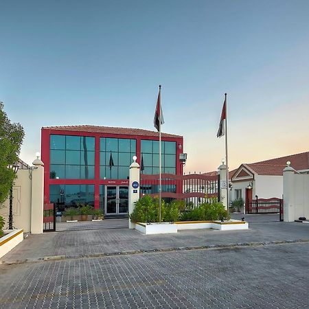 אום אל קוואיין Royal Residence Hotel Apartments מראה חיצוני תמונה