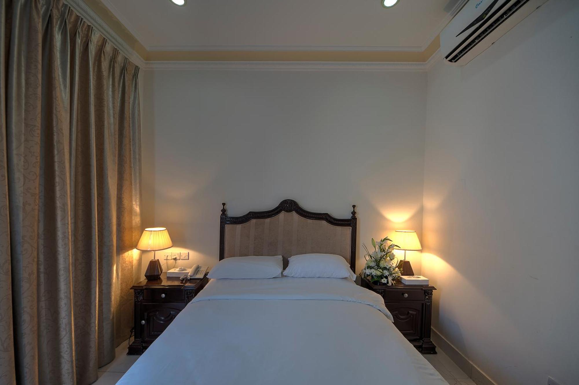 אום אל קוואיין Royal Residence Hotel Apartments מראה חיצוני תמונה