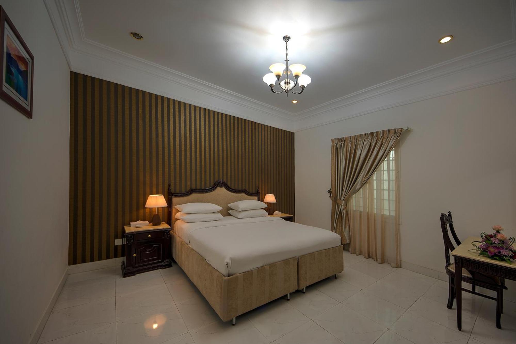 אום אל קוואיין Royal Residence Hotel Apartments מראה חיצוני תמונה