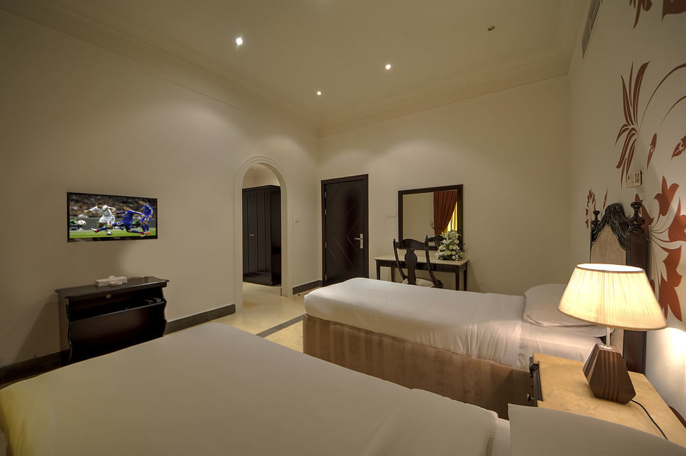 אום אל קוואיין Royal Residence Hotel Apartments מראה חיצוני תמונה