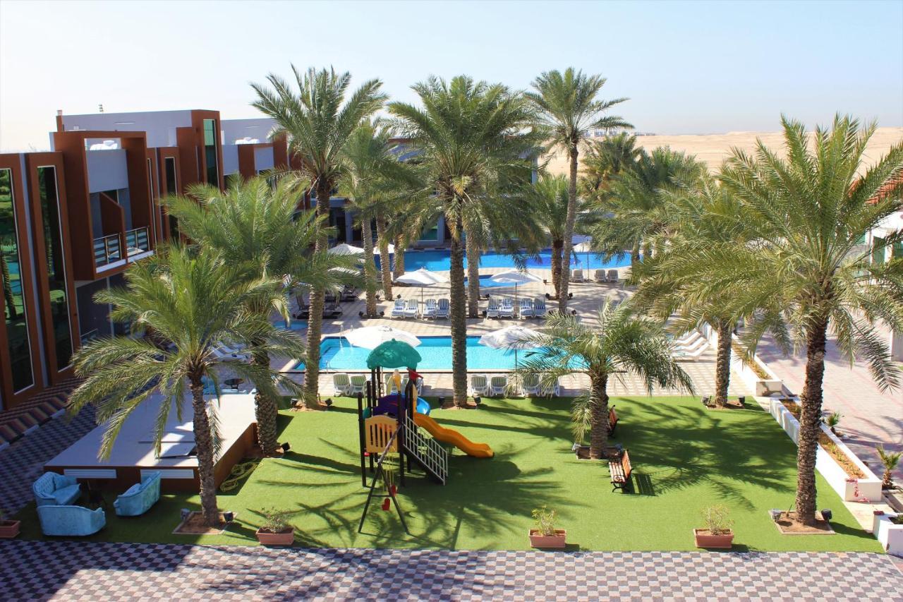 אום אל קוואיין Royal Residence Hotel Apartments מראה חיצוני תמונה